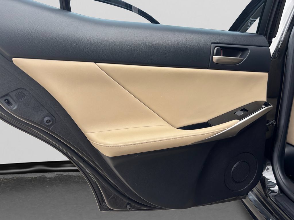 Used 2019 Lexus IS 300 w/ Premium Package RWD image 44