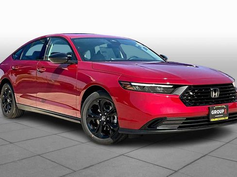 New 2025 Honda Accord SE image 2