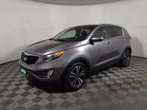 Used 2016 Kia Sportage SX FWD image 2