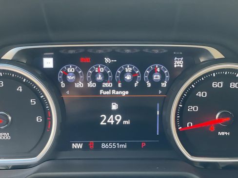 Certified 2021 Chevrolet Tahoe Premier w/ Premium Package AWD/4WD image 13
