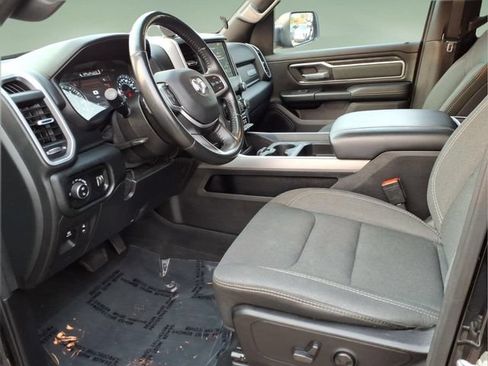 Used 2022 RAM 1500 Big Horn AWD/4WD image 11
