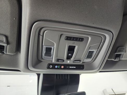 Used 2024 Chevrolet Silverado 2500 LTZ w/ LTZ Premium Package image 59