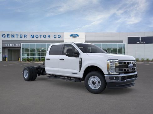 New 2026 Ford F350 XL w/ XL Chrome Package AWD/4WD image 7