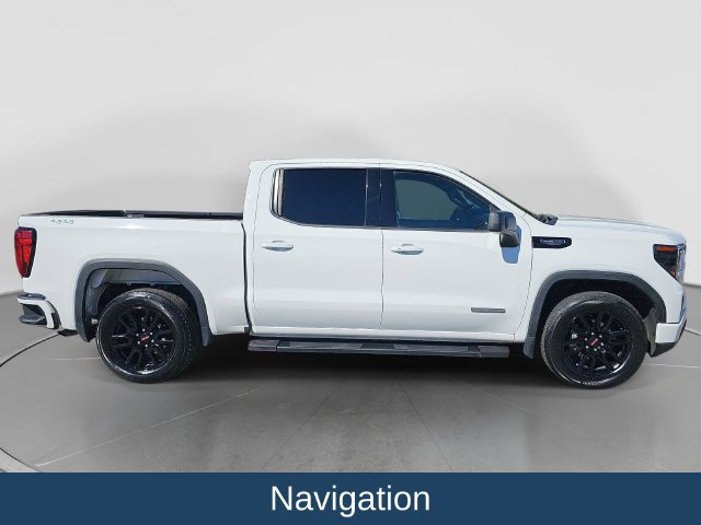 Used 2022 GMC Sierra 1500 Elevation w/ LPO, Elevation Black Package AWD/4WD image 3