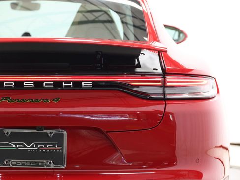 Used 2023 Porsche Panamera 4 Platinum Edition image 74