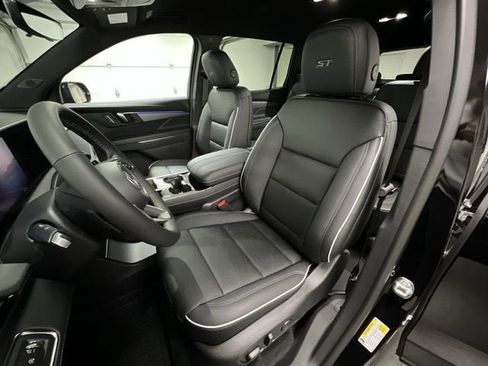 New 2026 Buick Enclave Sport Touring w/ Power Package AWD/4WD image 19