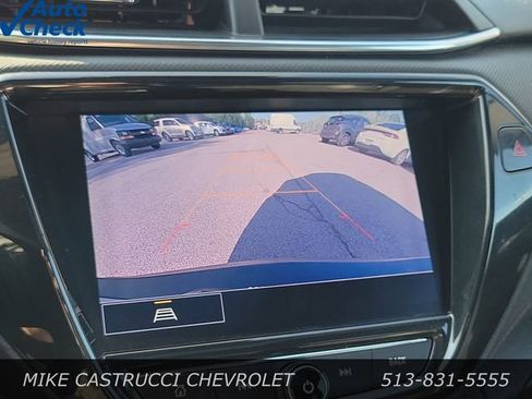 Used 2021 Chevrolet TrailBlazer RS w/ Technology Package AWD/4WD image 17