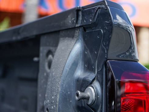 Used 2020 GMC Sierra 2500 Denali w/ Denali Ultimate Package image 11