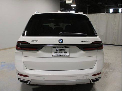 Used 2026 BMW X7 xDrive40i image 12