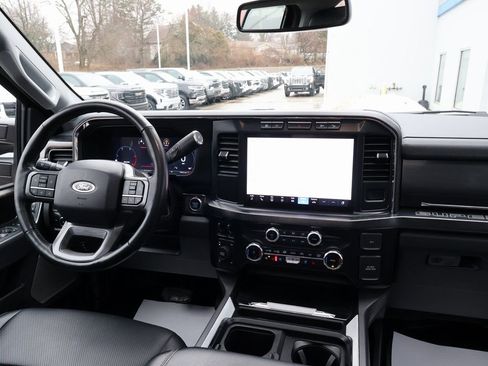 Used 2024 Ford F350 Lariat w/ Black Appearance Package image 31