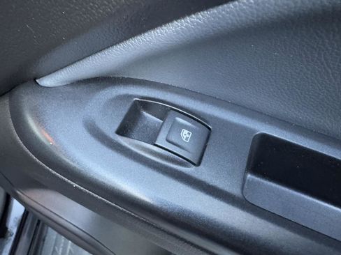 Used 2021 Chevrolet Colorado Z71 w/ Z71 Midnight Edition image 33