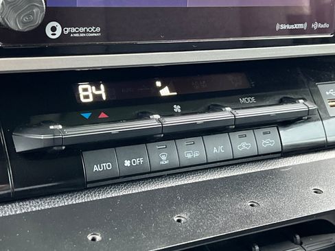 Used 2022 Toyota Tundra SR5 image 16