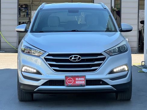 Used 2017 Hyundai Tucson Sport image 11