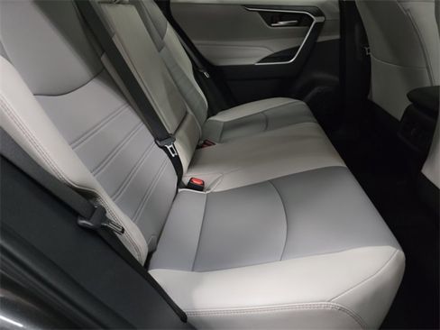Certified 2024 Toyota RAV4 XLE Premium image 24
