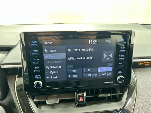 Used 2022 Toyota Corolla LE image 14