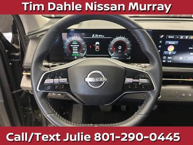 Used 2023 Nissan Ariya AWD image 23