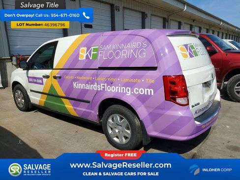 Used 2012 RAM C/V FWD image 3