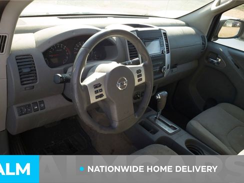 Used 2018 Nissan Frontier SV image 5