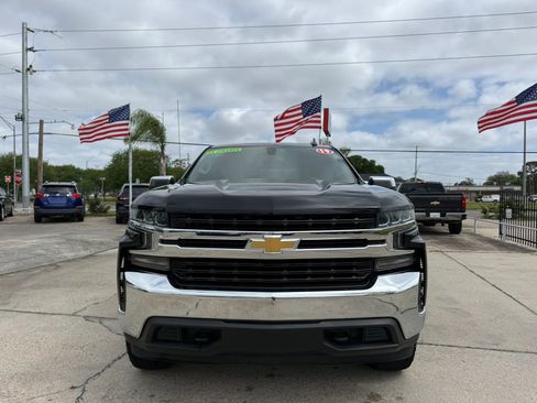 Used 2019 Chevrolet Silverado 1500 LT w/ All-Star Edition image 2
