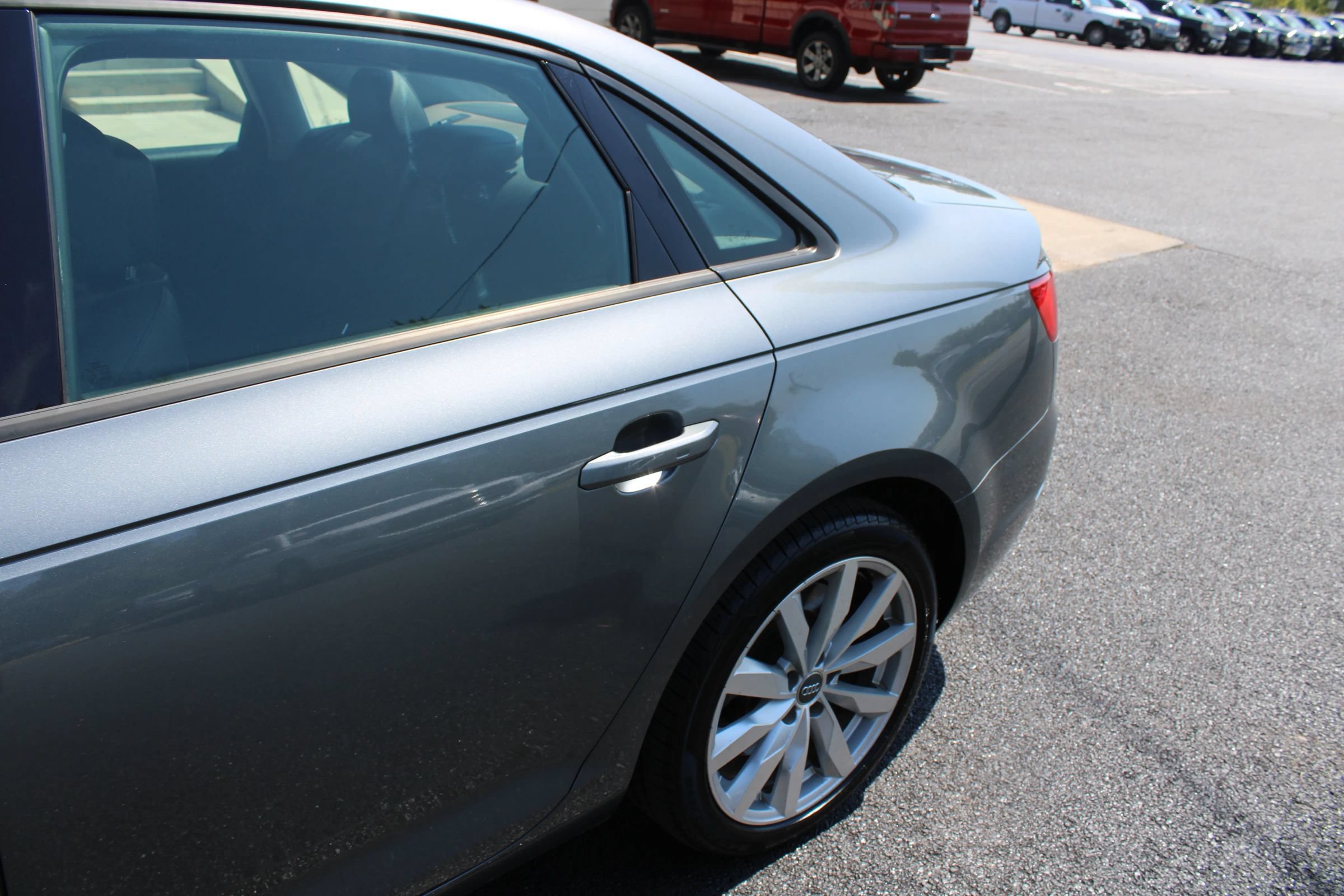 Used 2017 Audi A4 2.0T Premium w/ Convenience Package FWD image 4