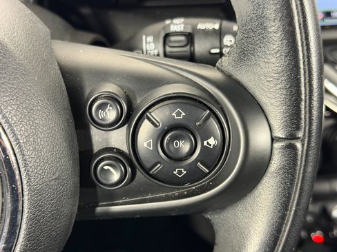 Used 2015 MINI Cooper 2-Door Hardtop image 26