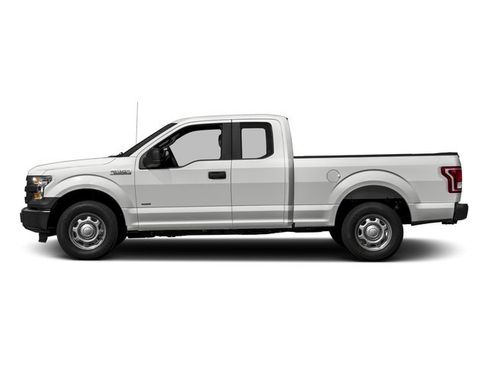 Used 2017 Ford F150 XLT w/ Equipment Group 301A Mid RWD image 3