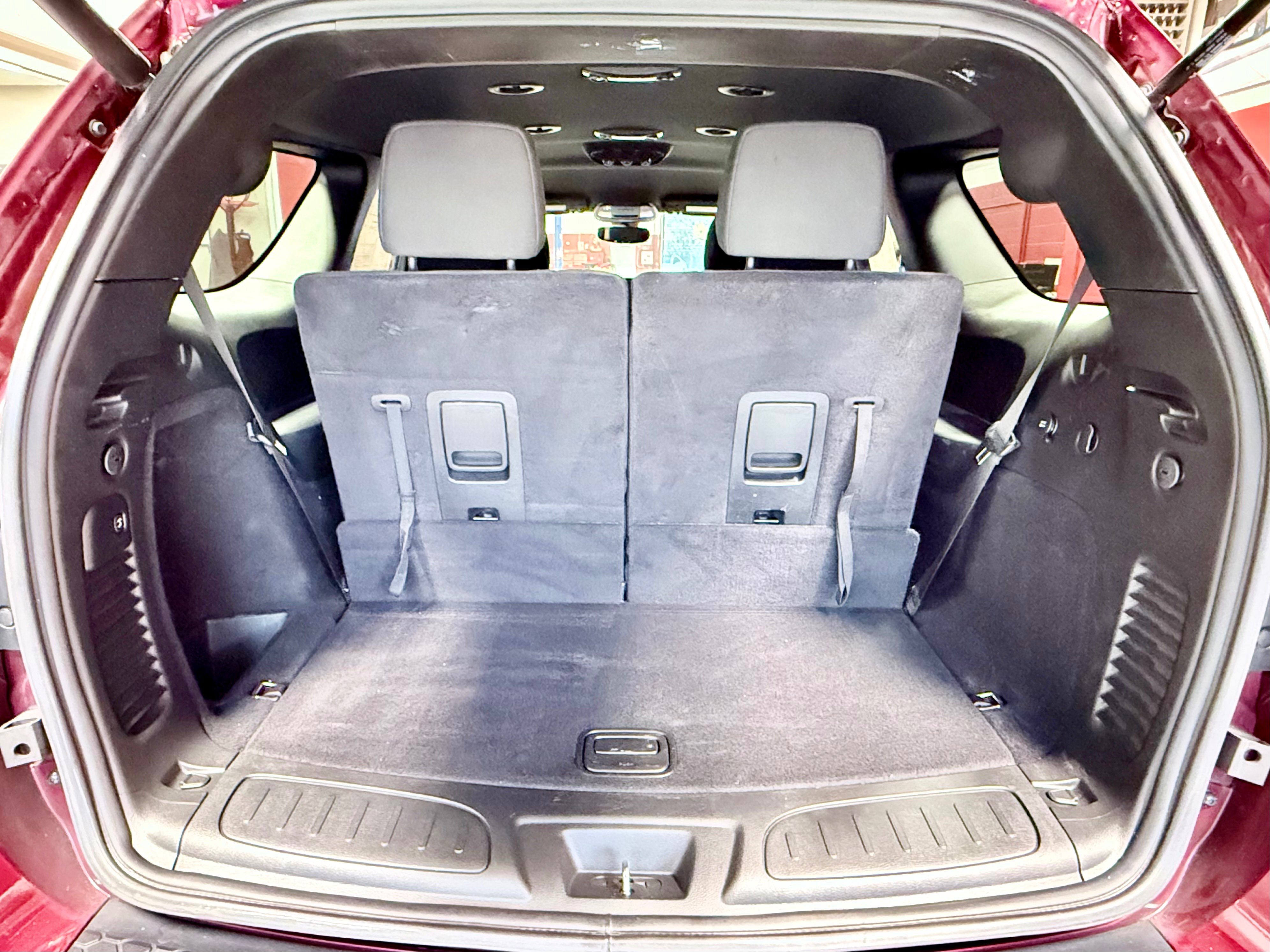 Certified 2024 Dodge Durango R/T w/ Blacktop Package AWD/4WD image 9