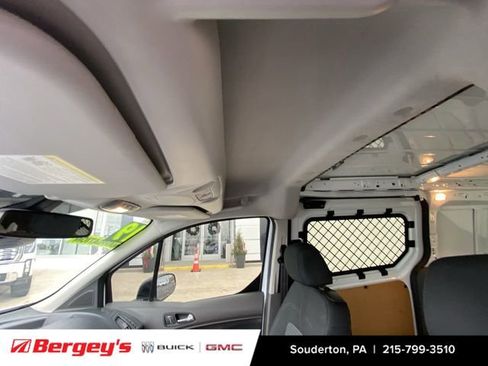 Used 2019 Ford Transit Connect XLT image 20