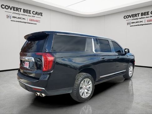 Certified 2023 GMC Yukon XL Denali image 9