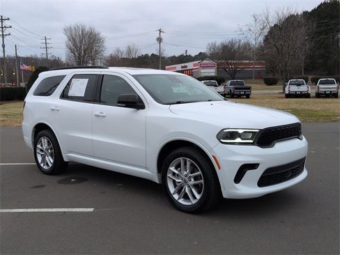 Used 2024 Dodge Durango GT image 15