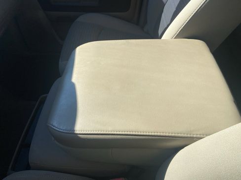 Used 2010 Dodge Ram 2500 Truck SLT w/ Luxury Group image 25