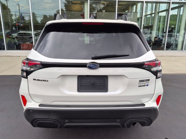 Used 2025 Subaru Forester Limited AWD/4WD image 4