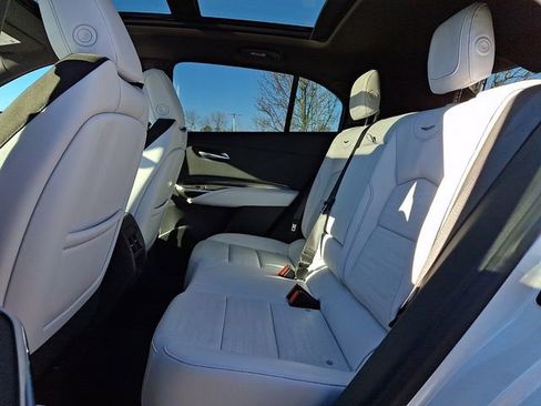 Used 2024 Cadillac XT4 Sport image 8