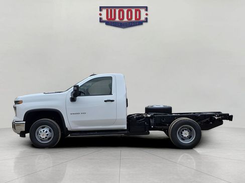 New 2026 Chevrolet Silverado 3500 W/T w/ WT Convenience Package image 4