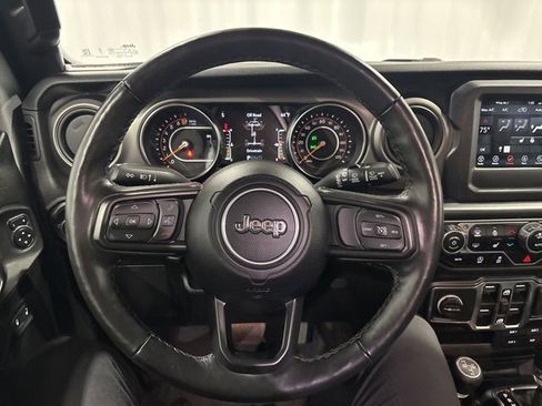 Used 2021 Jeep Wrangler Unlimited Sport image 16