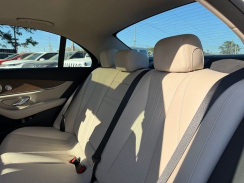 Used 2020 Mercedes-Benz E 350 Sedan image 21