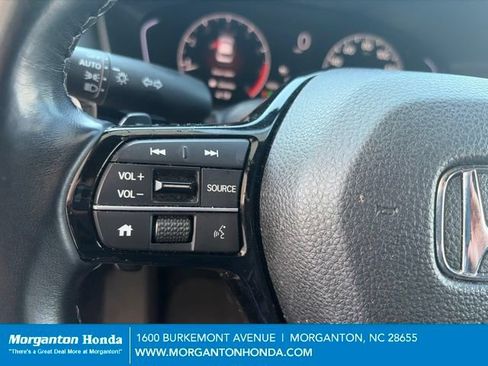 Used 2025 Honda Civic Sport image 16