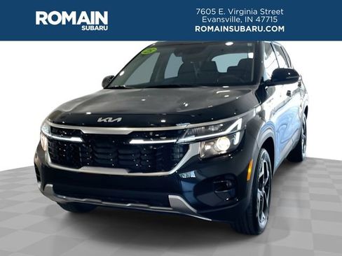 Used 2025 Kia Seltos EX w/ EX Sunroof Package image 1