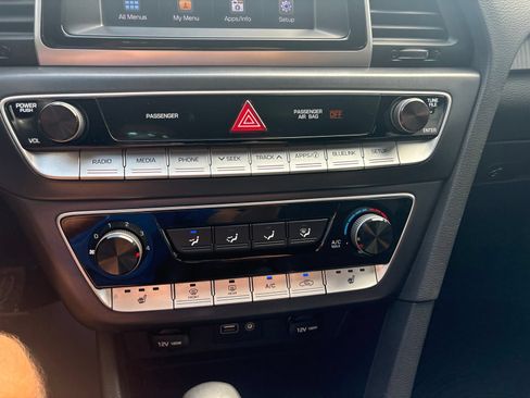 Used 2018 Hyundai Sonata Sport FWD image 29