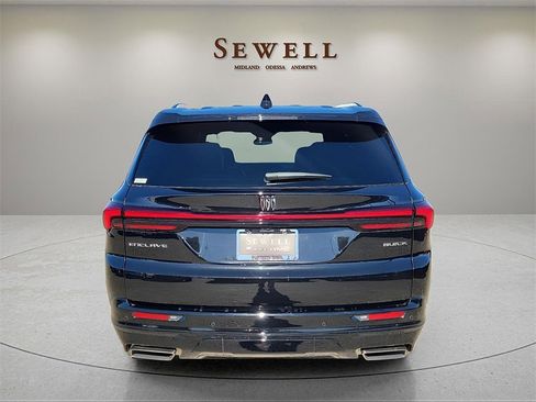 New 2026 Buick Enclave Sport Touring w/ LPO, Floor Liner Package image 4