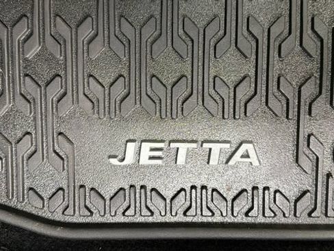 Used 2024 Volkswagen Jetta Sport FWD image 31