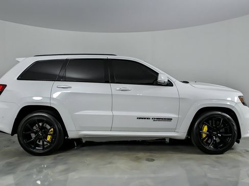 Used 2021 Jeep Grand Cherokee Trackhawk AWD/4WD image 14