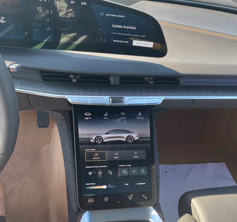 Used 2025 Lucid Air Touring AWD/4WD image 6