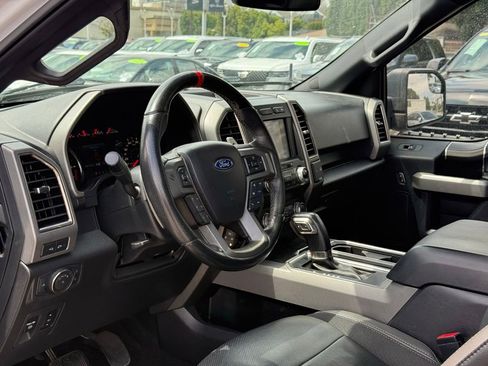 Used 2019 Ford F150 Raptor AWD/4WD image 7