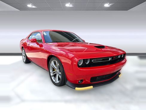 Used 2021 Dodge Challenger GT w/ Plus Package RWD image 7