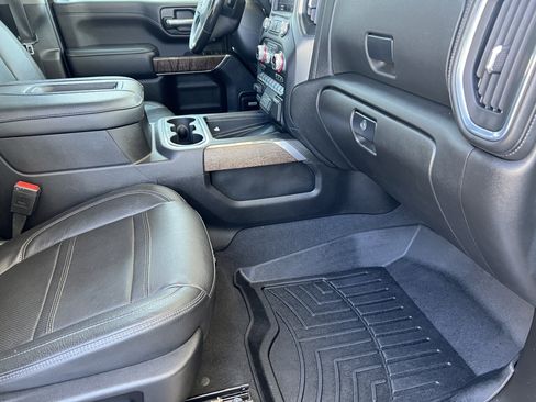 Used 2021 GMC Sierra 3500 Denali w/ Denali Ultimate Package AWD/4WD image 21