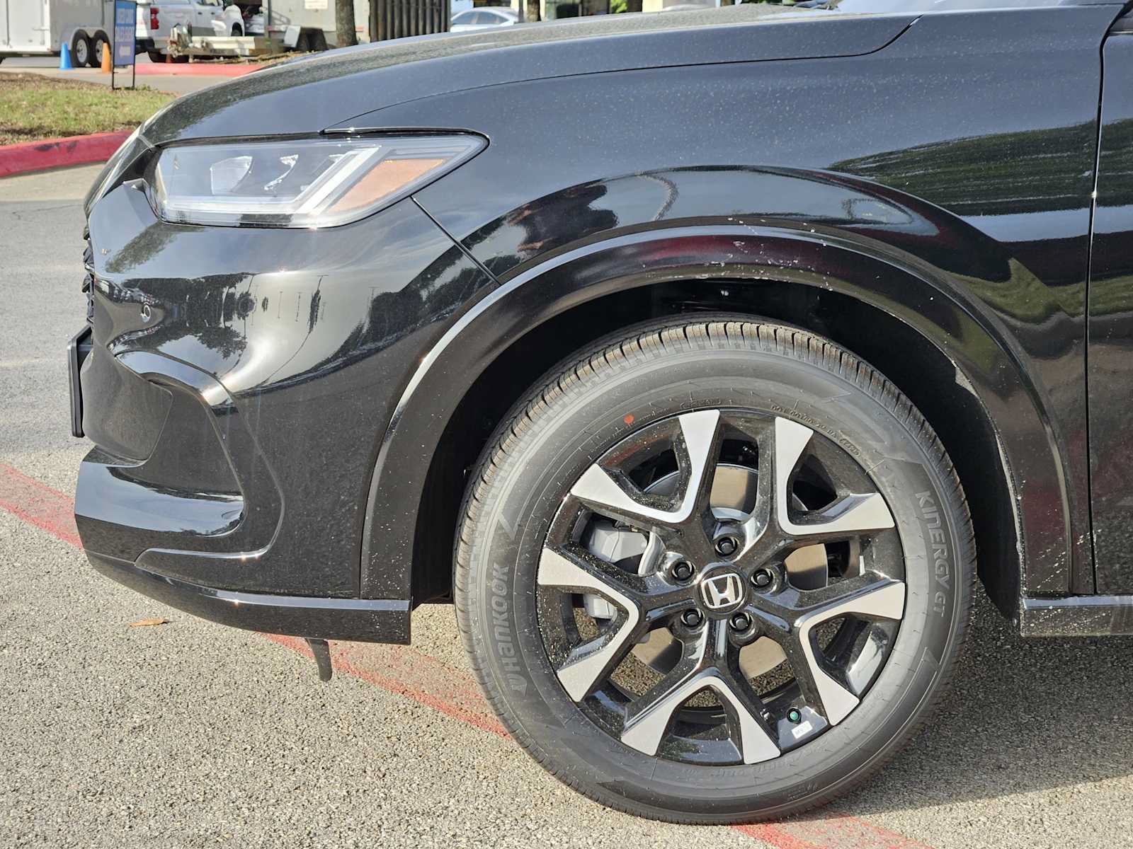 New 2027 Honda HR-V EX-L image 8