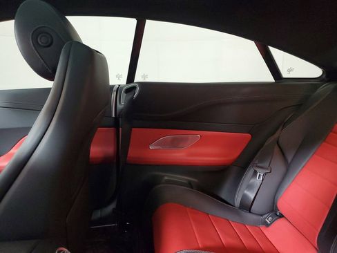 Used 2020 Mercedes-Benz E 450 Coupe image 11