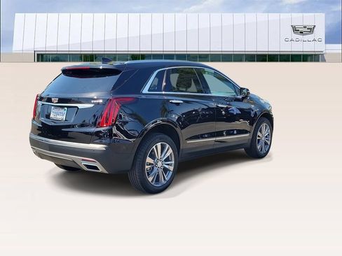 Used 2026 Cadillac XT5 Premium Luxury FWD image 8