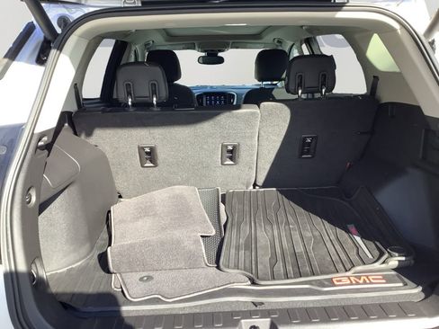 Used 2019 GMC Terrain Denali w/ Advanced Safety Package image 14